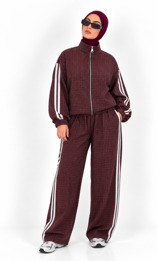 Ensemble à carreaux
