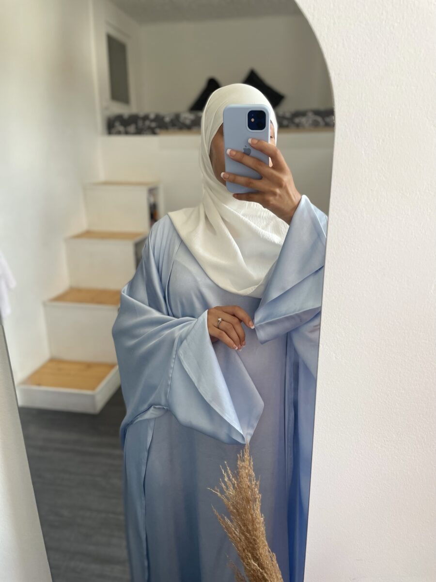 Abaya LAYA